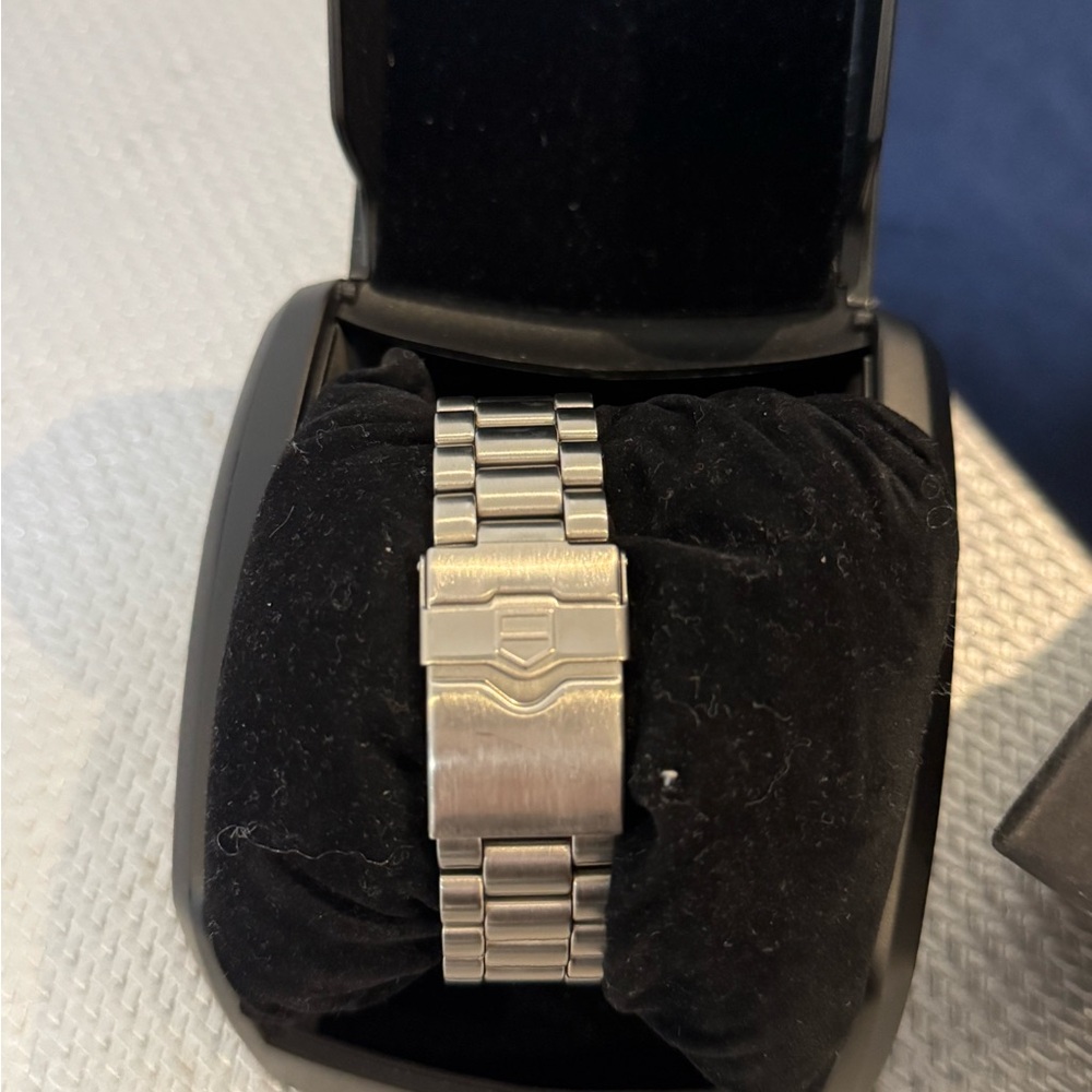 TAG Heuer Formula 1 Grande Date Quartz Watch - Picture 4 of 6